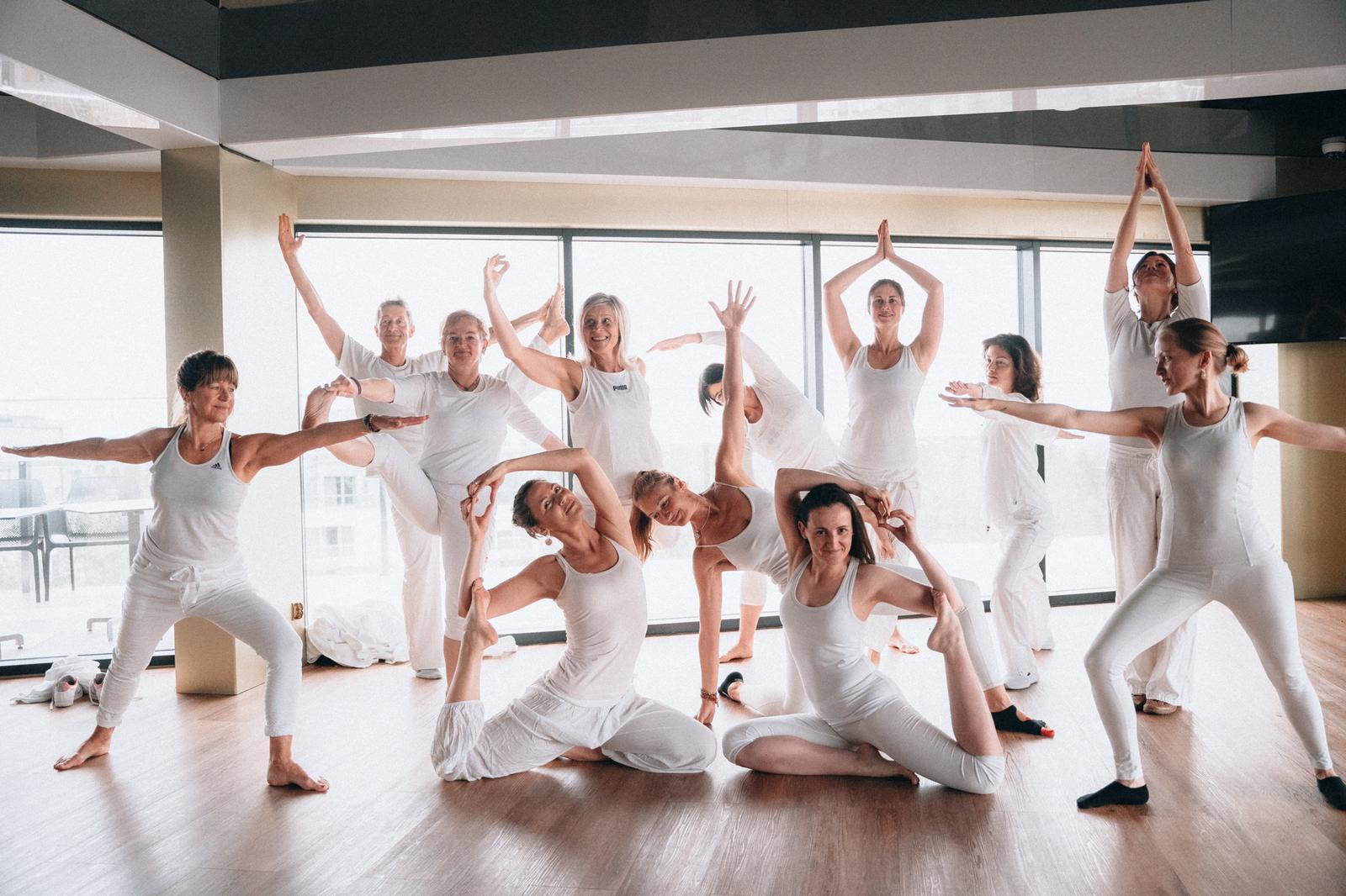 Yogalehrer-Ausbildung 840h (Multi Style)